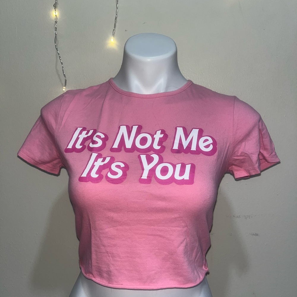 Fashion Nova Pink Graphic Crop Top